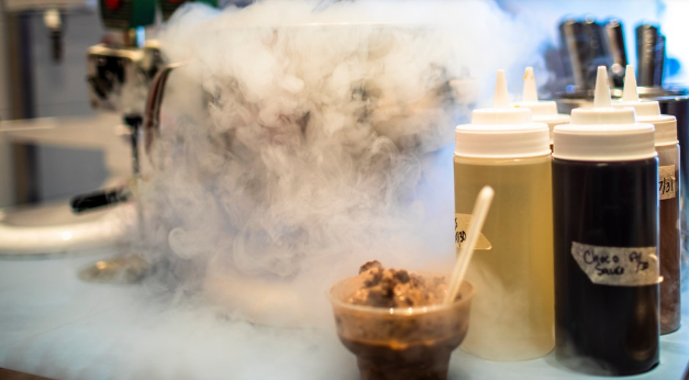 Can You Personalize a Nitrogen Ice Cream Bar for Your Event? Expert Insights & Tips